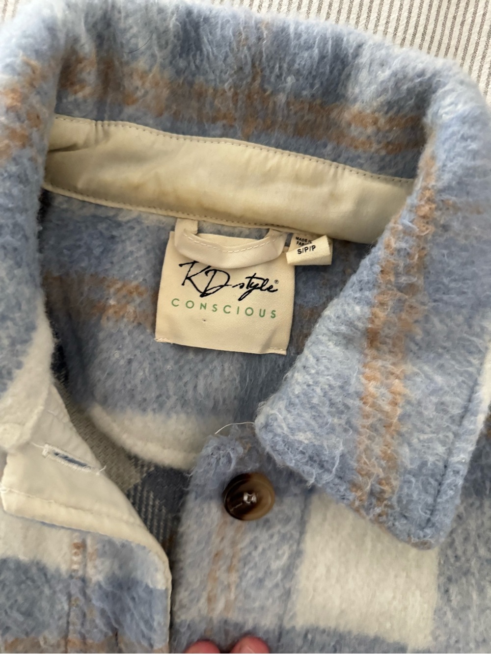 Fuzzy plaid shacket - Picture 2 of 2